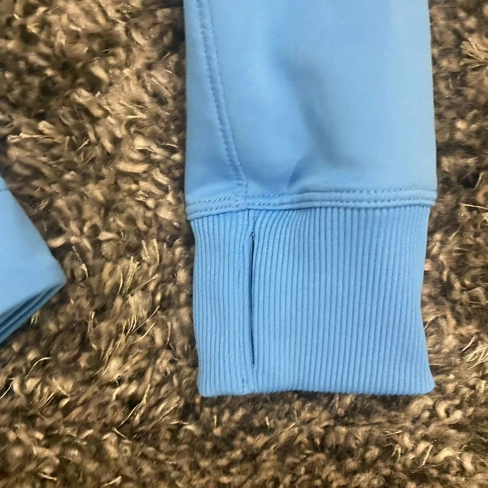 Nike Dri-Fit Hooded Quarter Zip Sweatshirt in Blue, Size M​​​​​​​​​